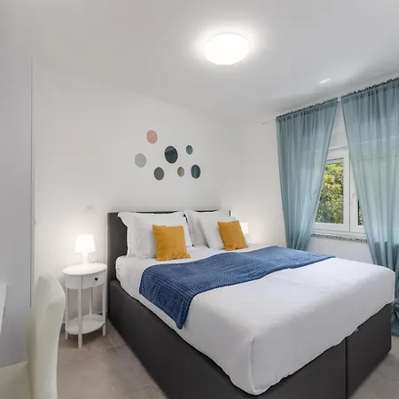 Modern With Swimming Pool And Sea View *